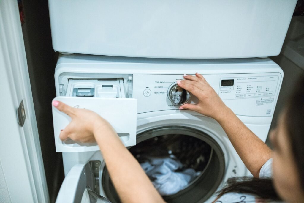 Washing machine control panel showing a cycle that has not progressed past the sensing stage